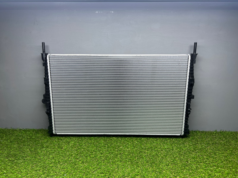 Радиатор охлаждения ДВС (Основной) Ford Transit 2014+ 566861 TTG 2.2
