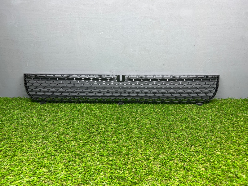 Решетка бампера (радиатора) Ford Transit 2000/2006 3247051R