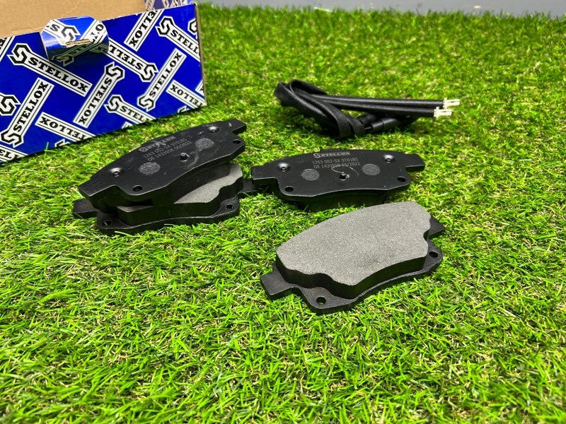 Тормозные колодки Ford Transit 2006/2014 1263002SX 2.2 / 2.4, заднее