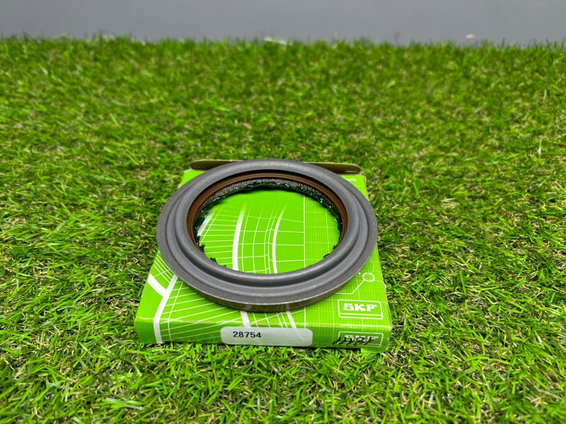 Сальник ступицы Ford Transit 2006/2014 28754, задний