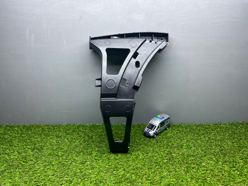 Кронштейн бампера Ford Transit 2014+ KR0231 TTG, передний левый