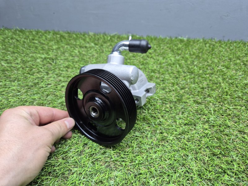 Насос гидроусилителя, гур Peugeot 306 1997/2001 0036325SX 2.0