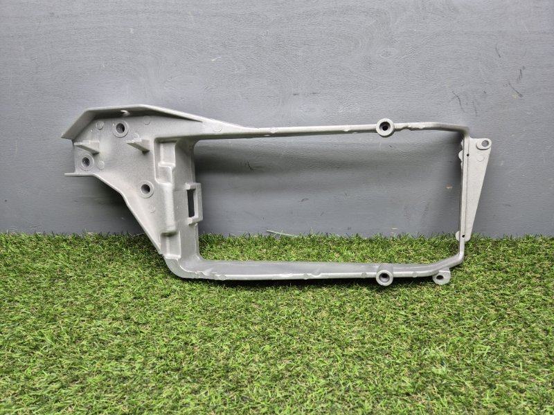 Крепление фары Daf Lf45/55 SK502001801, переднее правое