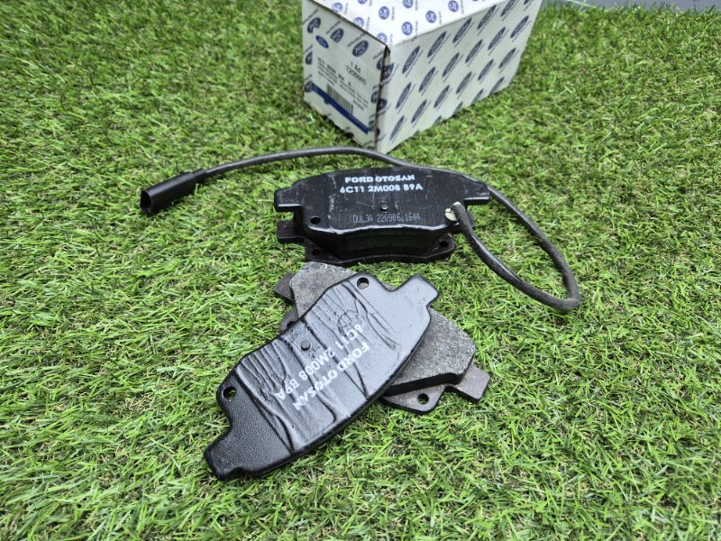 Тормозные колодки Ford Transit 2006/2021 T206665, заднее