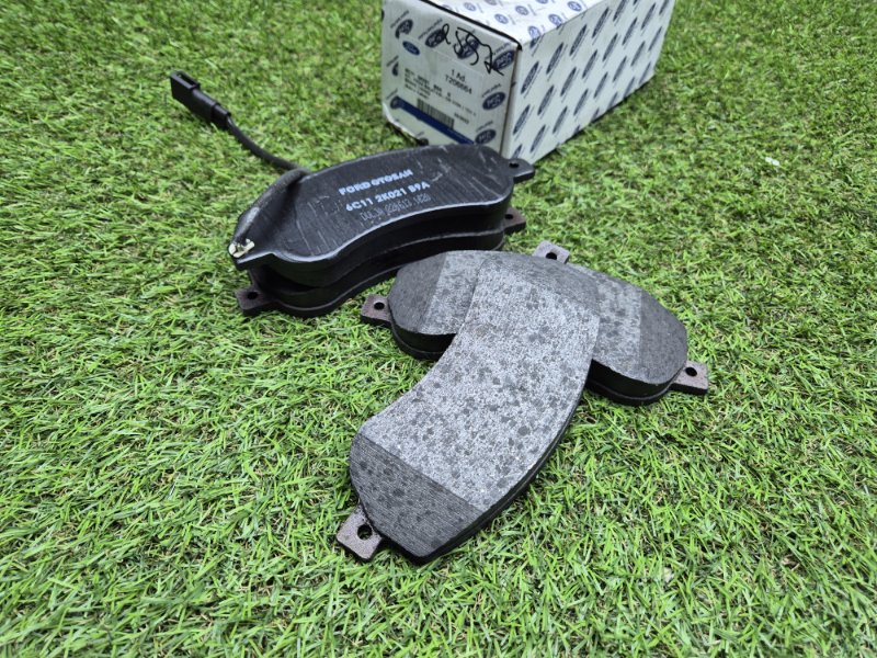 Тормозные колодки Ford Transit 2006/2014 T206664, переднее