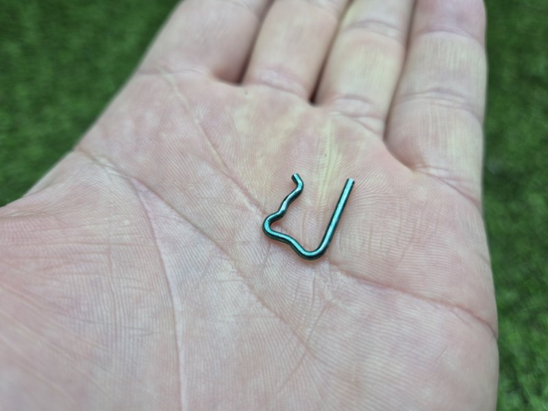 Зажим форсунки Ford Transit 2006/2014 1801660