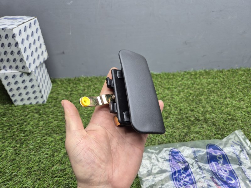 Ручка двери наружняя Ford Transit 2000/2014 1337205, передняя левая