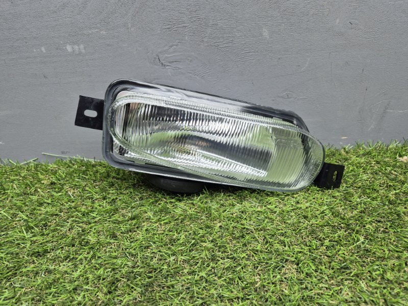 Фара противотуманная Ford Transit 2000/2006 320730E, передняя правая