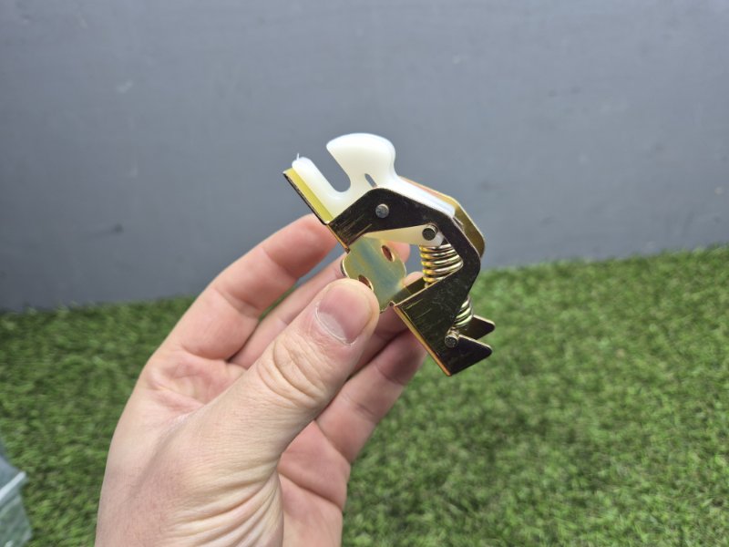 Замок капота Daf/Renault Lf/Midlum 8754501SX