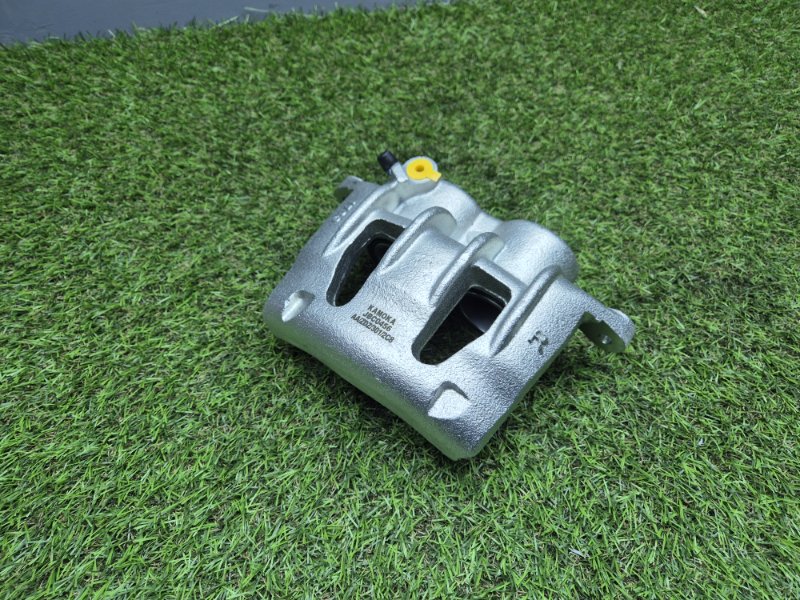 Суппорт тормозной Ford Transit 2000/2006 JBC0456, передний правый