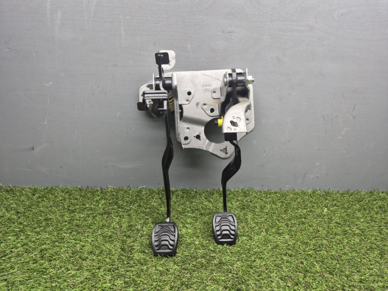 Педальный узел Ford Transit 2014+ 2105666 2.2