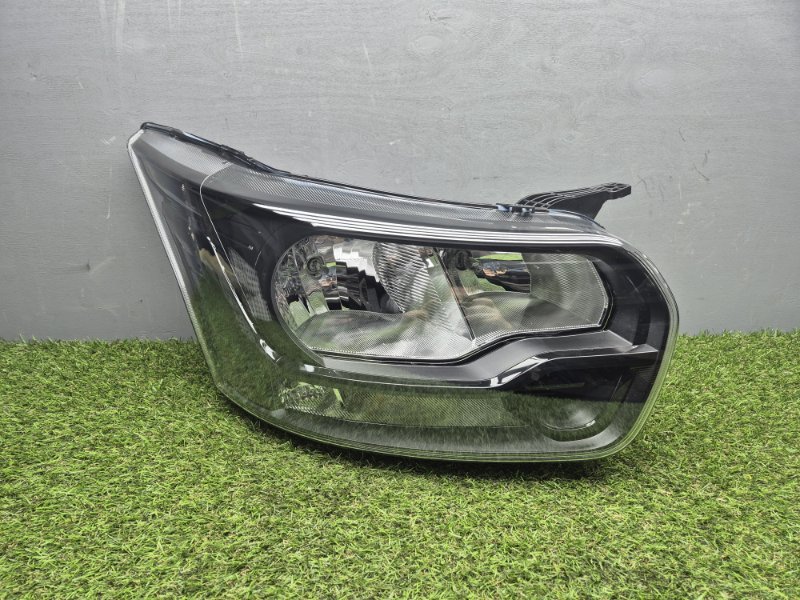 Фара Ford Transit 2014+ 2033567 2.2, передняя правая