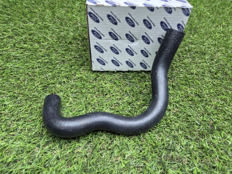 Патрубок охлаждения Ford Transit 2011+ 1765178 2.2