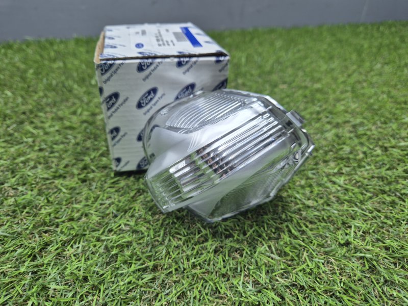 Повторитель поворота Ford Transit Custom 2012+ 1766580, левый