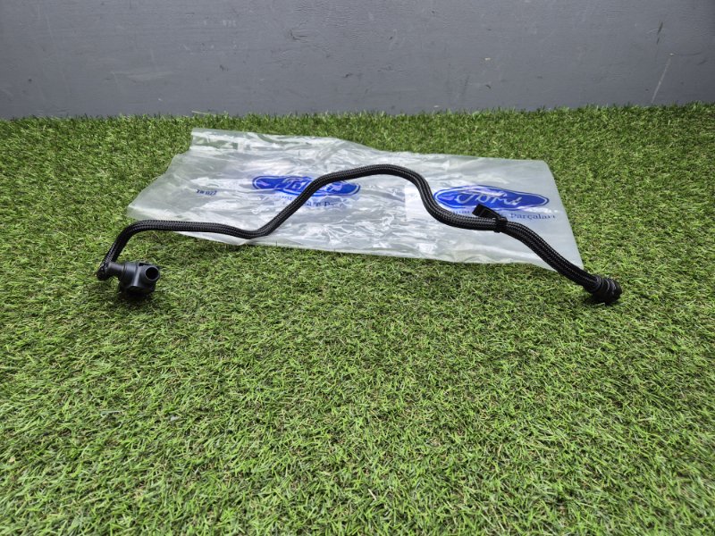 Трубка вакуумная Ford Transit 2014+ 2598476