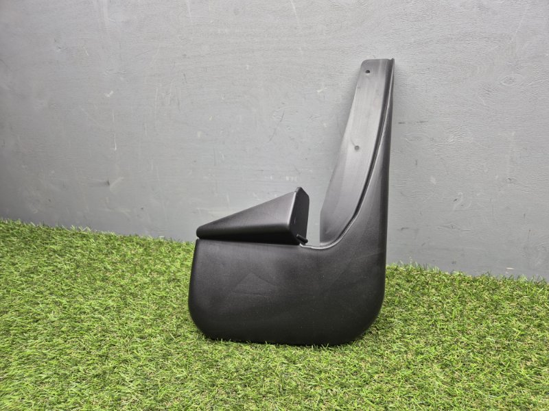 Брызговик Ford Transit 2006/2014 1371183, задний правый