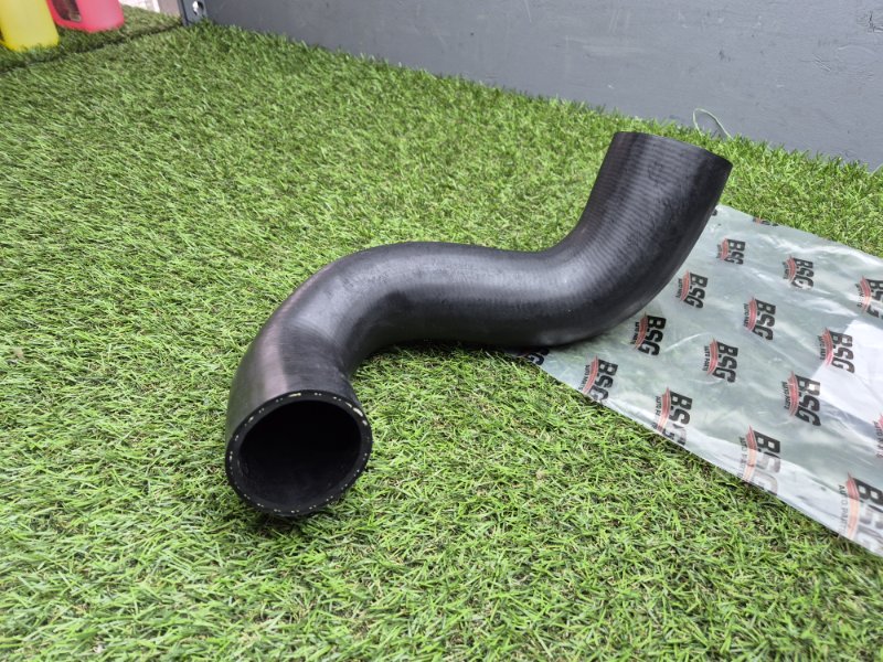 Патрубок интеркулера Ford Transit 2012+ 2013 BSG30720190 ПЕРЕДНИЙ ПРИВОД ЕВРО 5 2.2