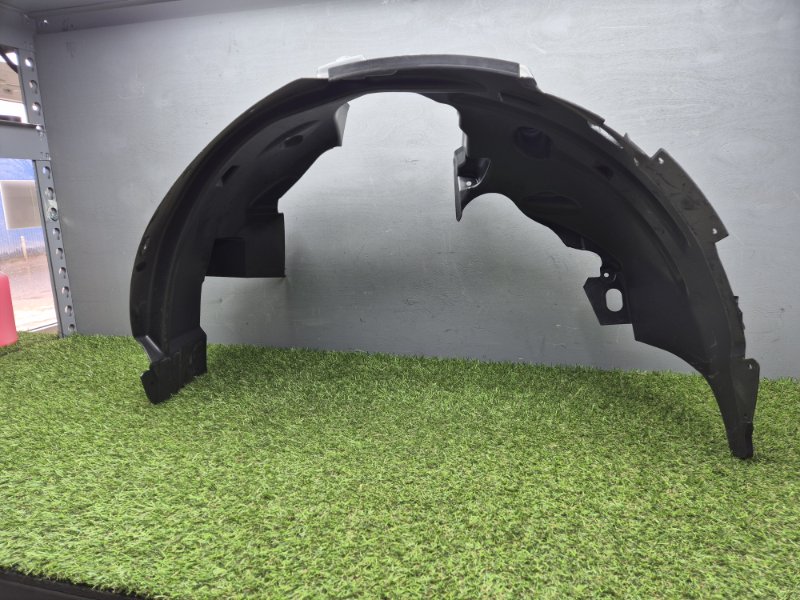 Подкрылок Ford Transit 2014+ 2001858, передний правый