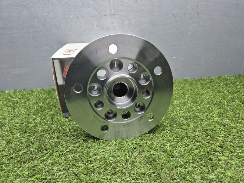 Ступица Ford Transit 2000/2006 4507717 2.0, передняя