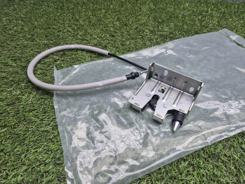 Замок двери Ford Transit 2014+ 2256255 2.2, задний