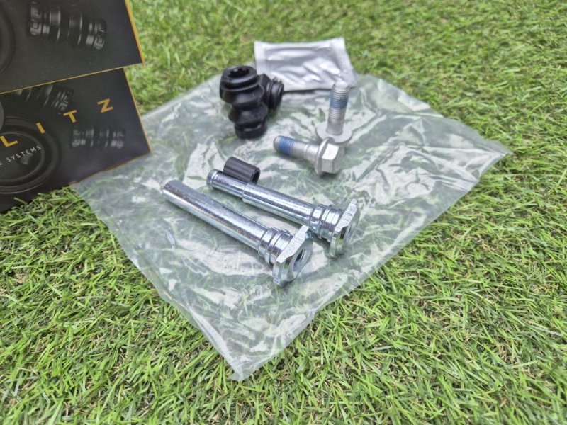 НАПРАВЛЯЮЩИЕ СУППОРТА Ford Transit 812010, переднее