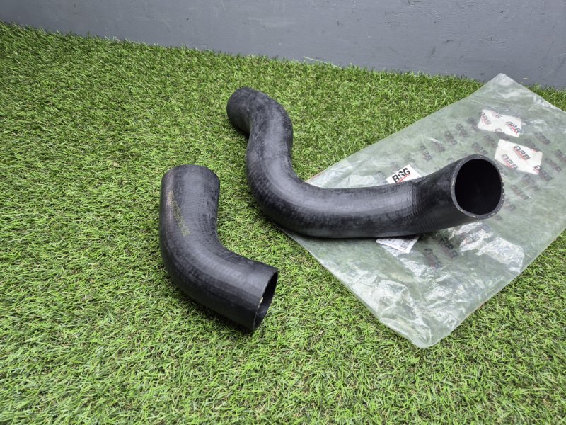 Патрубок интеркулера Ford Transit 2014+ BSG30720189 2.2