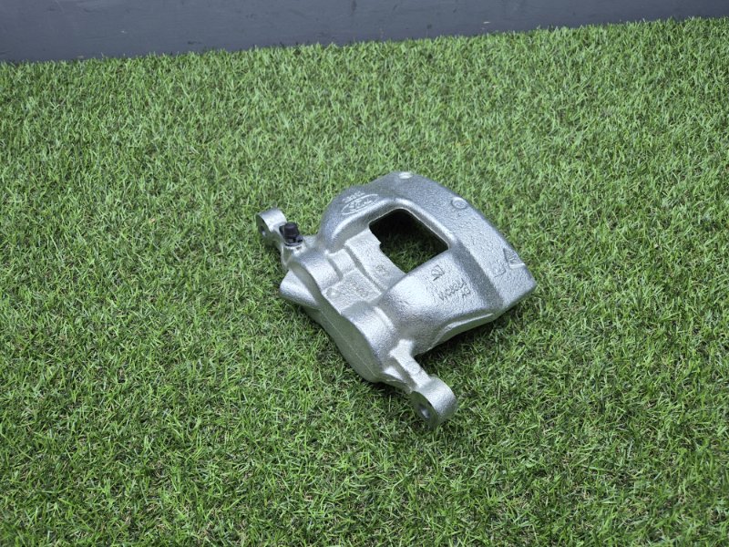 Суппорт тормозной Ford Transit 2014+ 1783933, передний левый