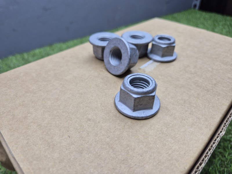 Гайка Ford Transit 2014+ 4770684