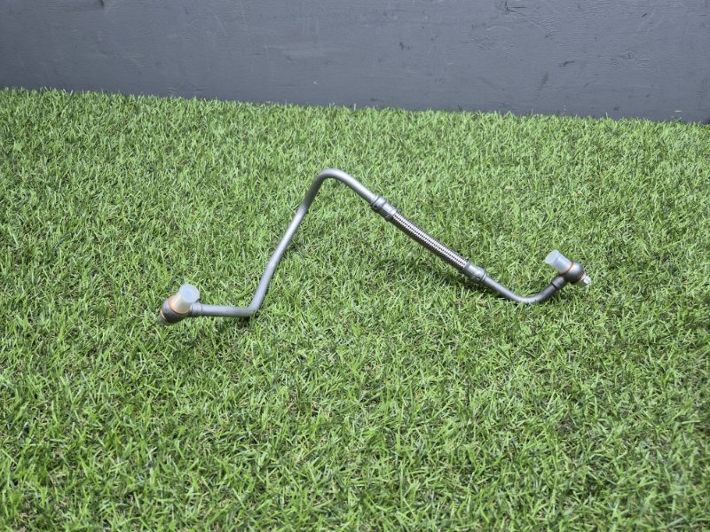 Масляная трубка турбины (подача) Ford Transit 2006/2014 1745224 2.4