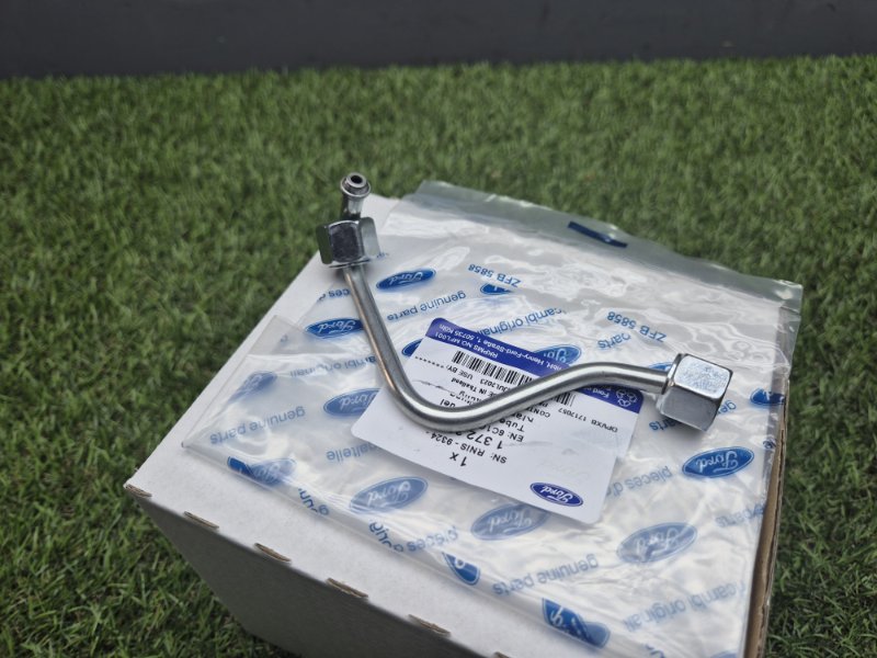 Трубка топливная Ford Transit 2006/2014 1372351 2.4