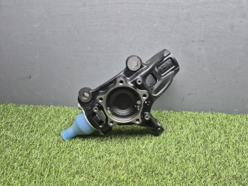 Кулак поворотный Ford Transit 2014+ 2207737 2.2, левый