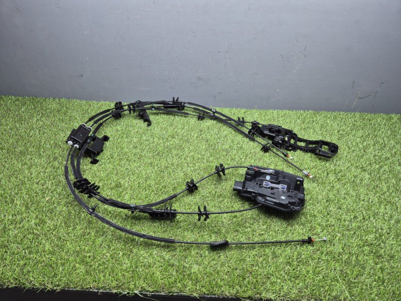 Замок сдвижной двери Ford Transit 2014+ 1837950