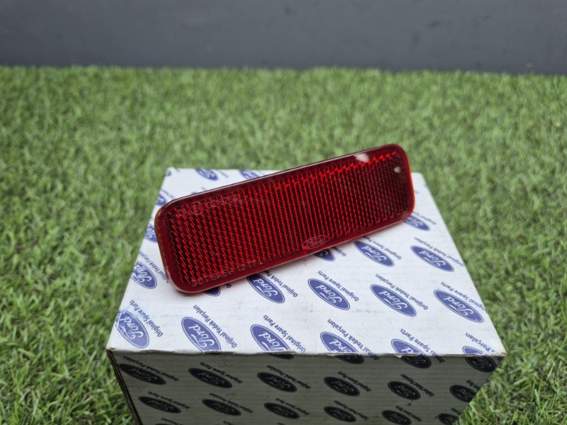 Отражатель Ford Transit 2014+ 1778456, задний