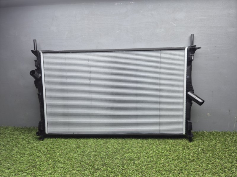 Радиатор охлаждения ДВС (Основной) Ford Transit 2014+ 2518191 TTG