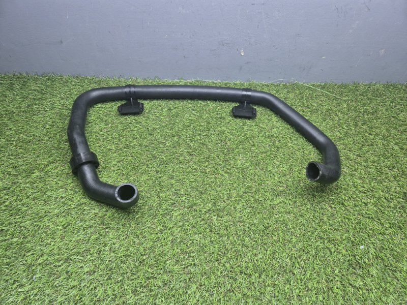 Патрубок системы охлаждения Ford Transit 2011+ CC118286AD 2.2