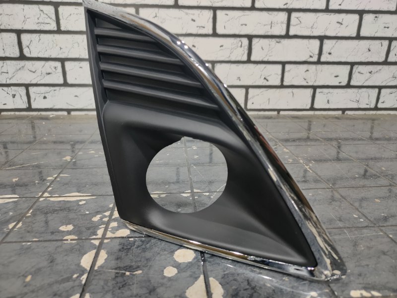 Оправа ПТФ передняя правая Chevrolet Cruze 2013- 95093360 новая