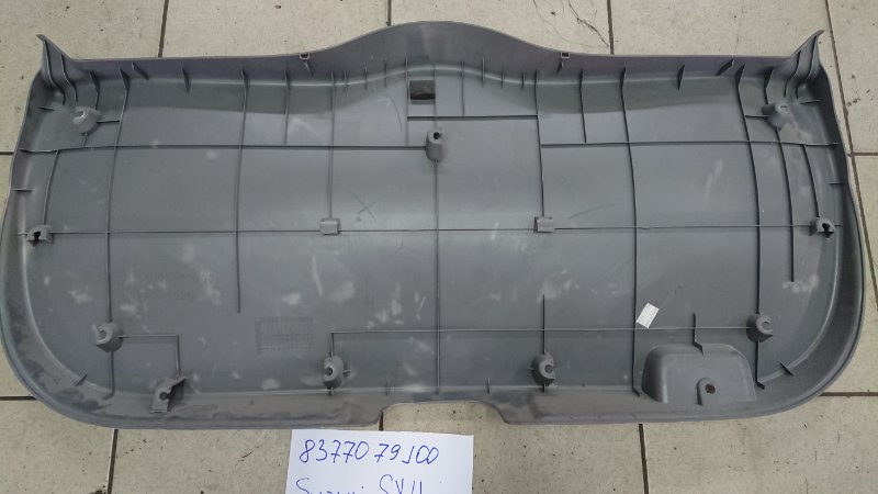 Обшивка багажника Suzuki SX4