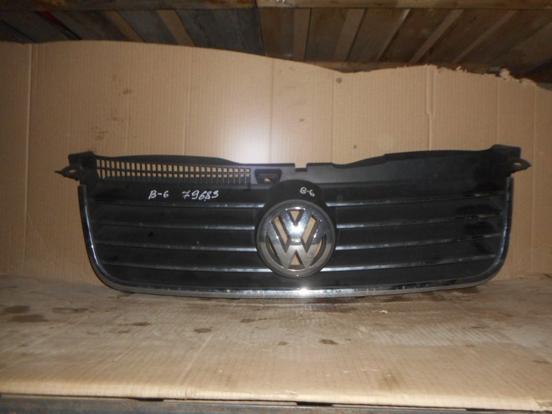 Решетка радиатора Volkswagen Passat 2006-2011 B6 Б/У