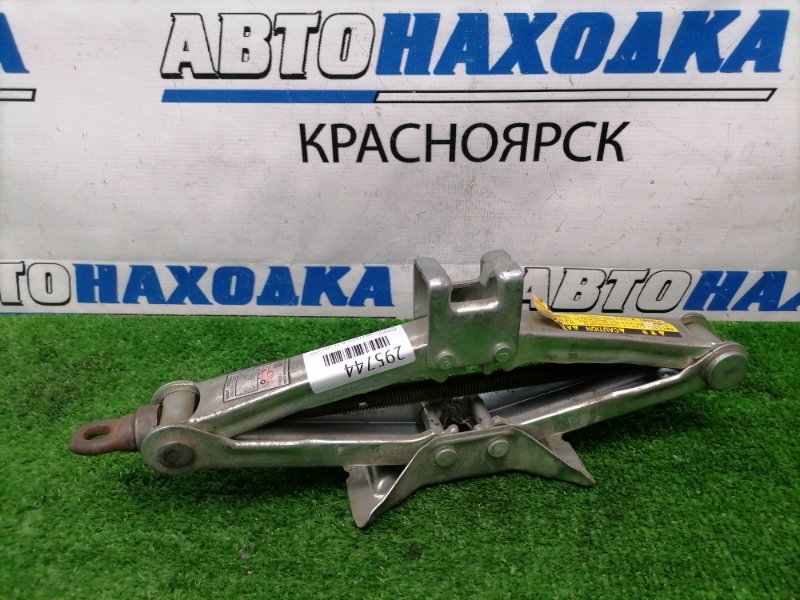 Домкрат toyota 09111 60120