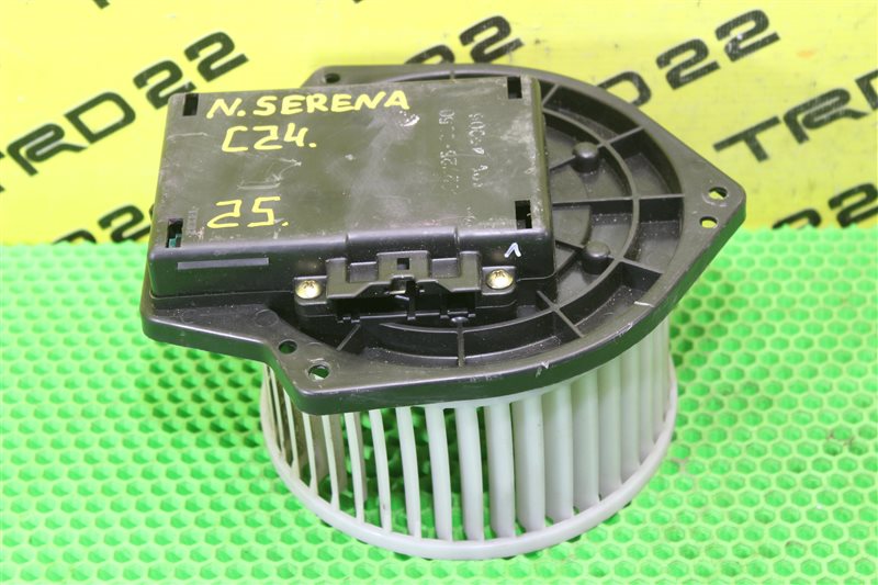 Мотор печки Nissan Serena TC24 QR20DE 27220WD000 контрактная