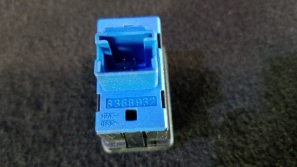 Кнопка стеклоподъемника 528i 1996 E39 M52