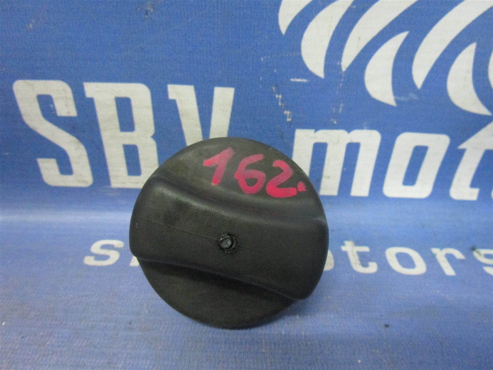 Крышка бензобака Mini One 2002 RA32 W10B16 16117193382 контрактная