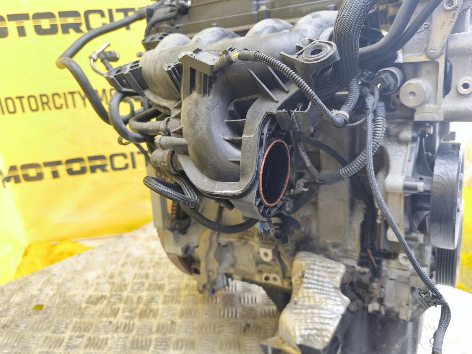 Двигатель Citroen C4 EP6CDT 0135RJ — фото 6
