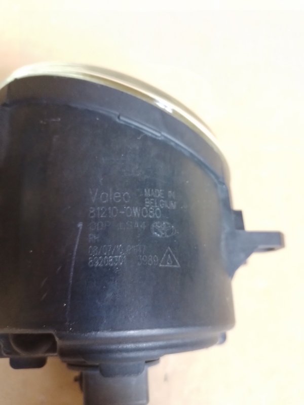 Фара противотуманная передняя Camry 2006-2018 ACV51