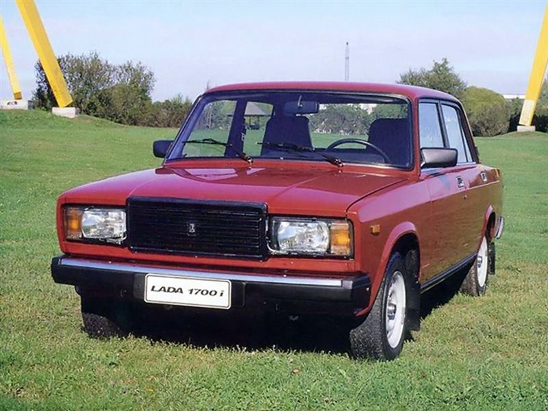 Автомобиль ваз 2107. Лада ВАЗ 2107. Lada 2107 ВАЗ-2107. Машина семерка ВАЗ 2107. Lada 2107 и 2105.