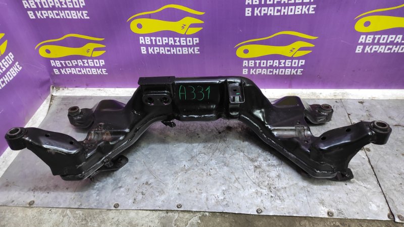 Подрамник передний Nissan Cefiro 2000 A33 VQ20DE 544002Y101 Б/У