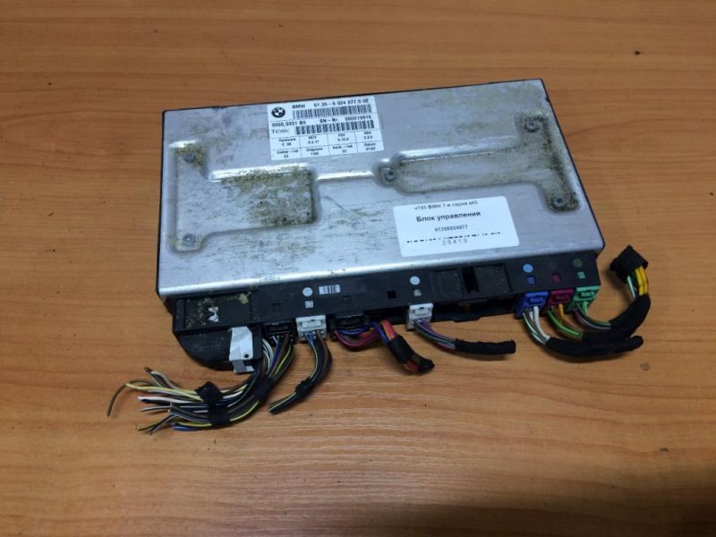 Блок управления BMW e65 n62b44 61356924877 контрактная