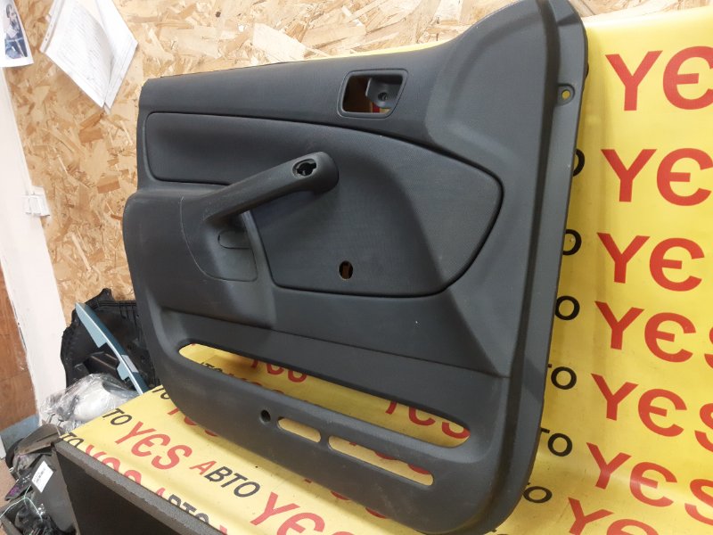 Обшивка боковой двери передняя левая Toyota probox NCP50