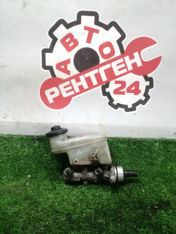 Главный тормозной цилиндр Toyota Probox NCP50 2NZ-FE 47201-52051 контрактная