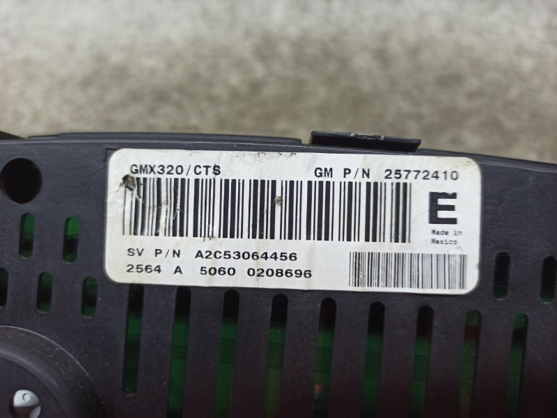 Спидометр SRX 2004-2009 EB26 LY7